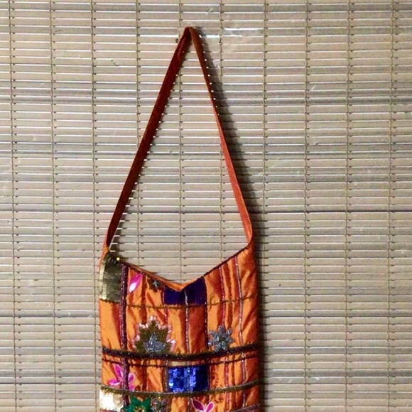 💃HOST PICK💃💯% SILK Milson & Louis boho, gypsy fringed bag. GREAT GIFT!! - Picture 12 of 15